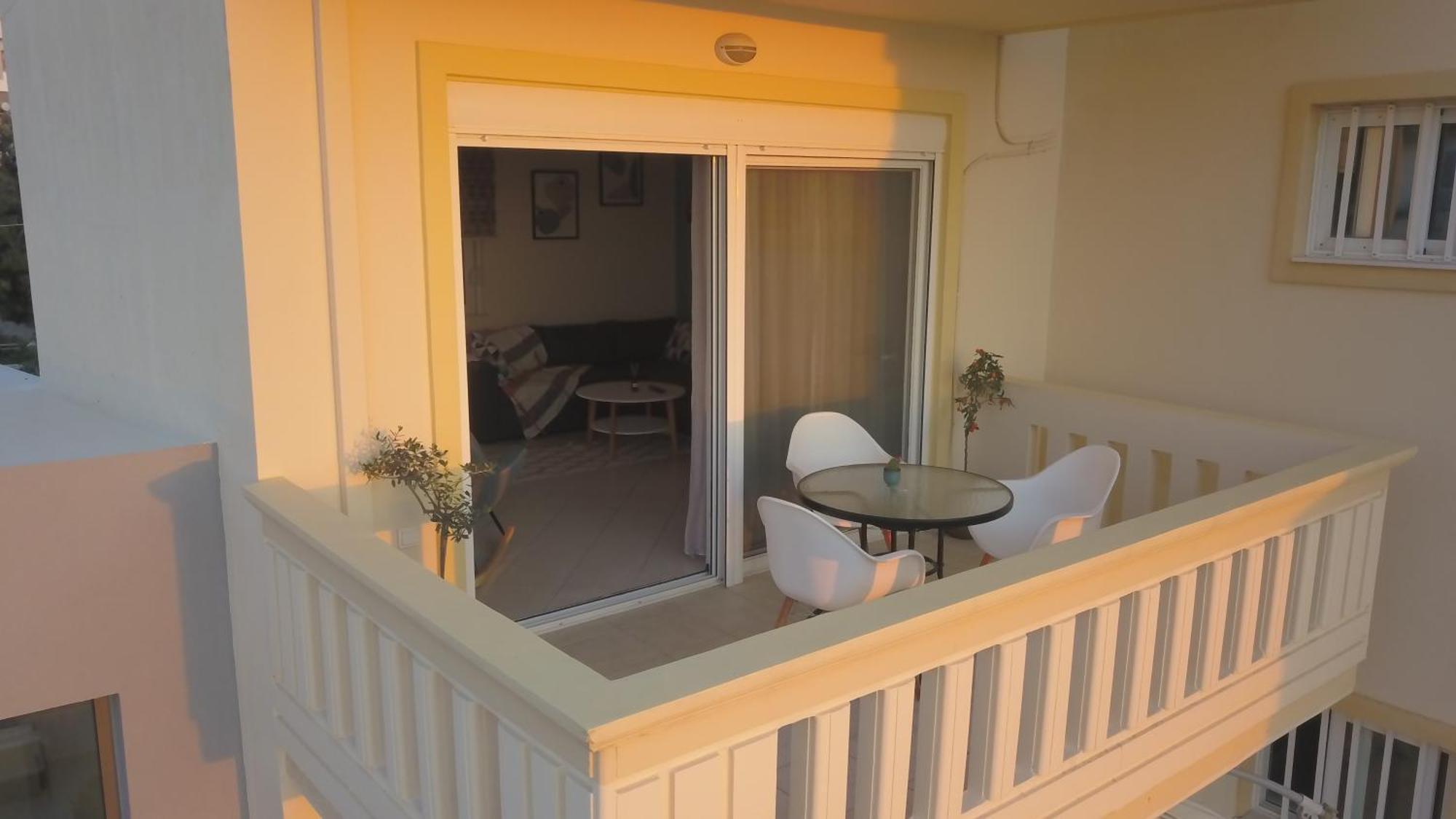 Stephanie'S Place - Charming Apartment With Sea View 干尼亞 外观 照片